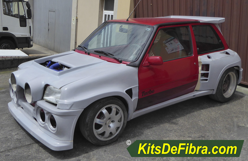 Kit R5 Turbo Maxi sobre carrocería Supercinco  -